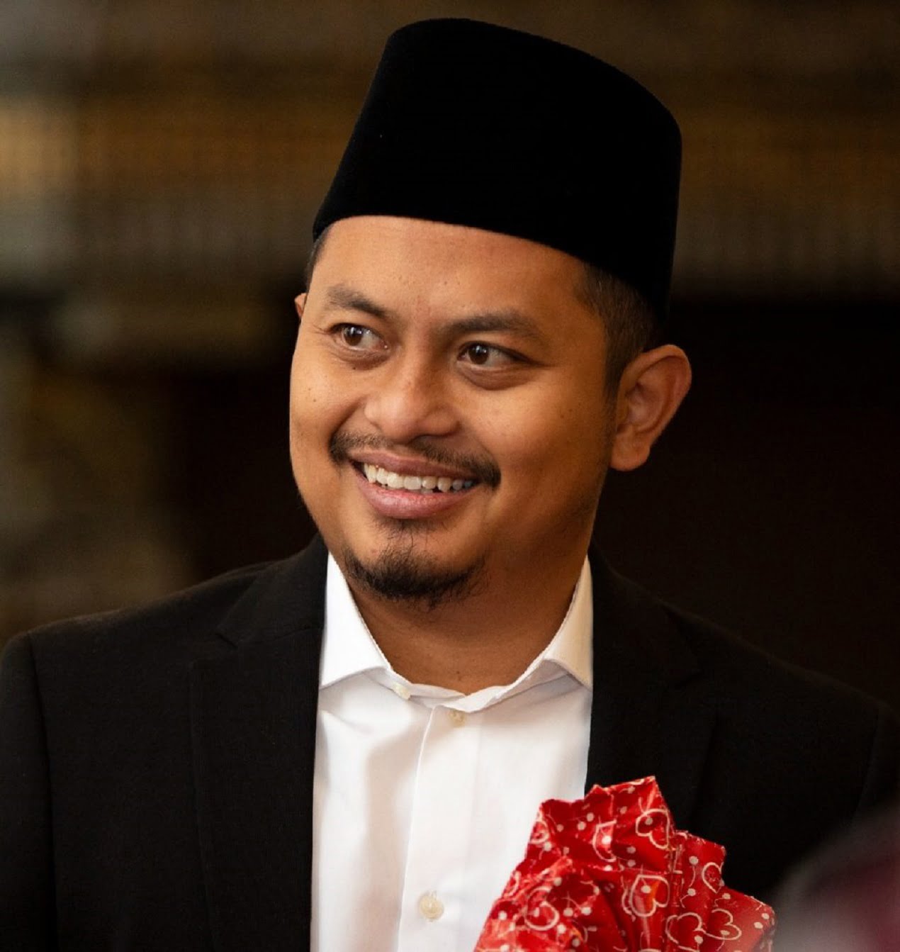 Dr. Awaludin Marwan, SH, MH, MA - CEO HeyLaw