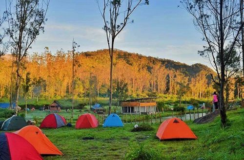 Kampung Cai Ranca Upas adalah salah satu tempat wisata paling menarik di Ciwidey!