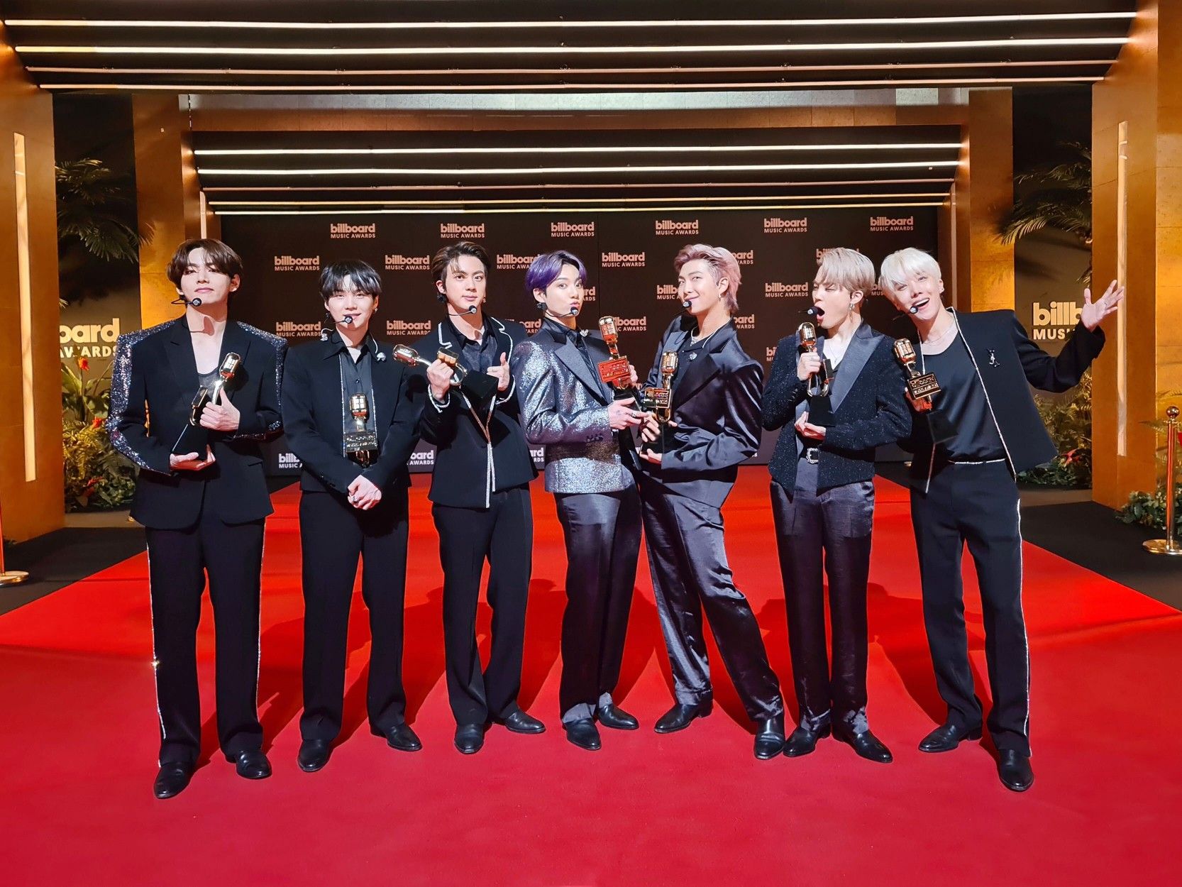 Ini loh 4 lagu BTS yang merajai Hot 100 billboard!!