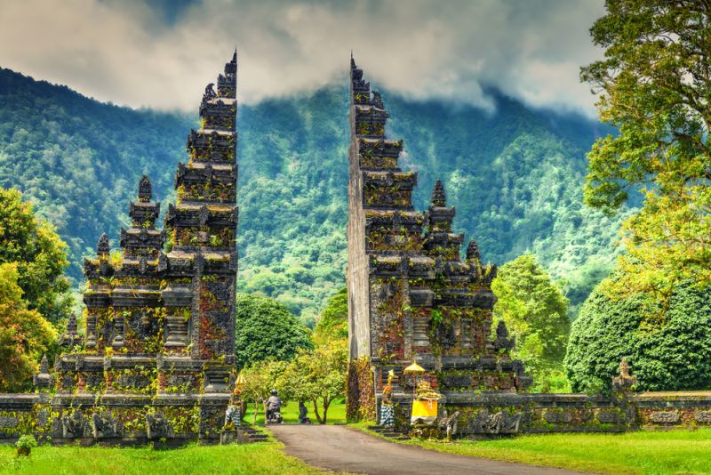 3 Pantai Terkenal di Bali